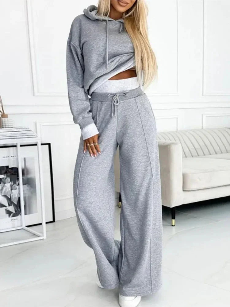 Stylish Two-Piece Jogging Lounge Set for Women