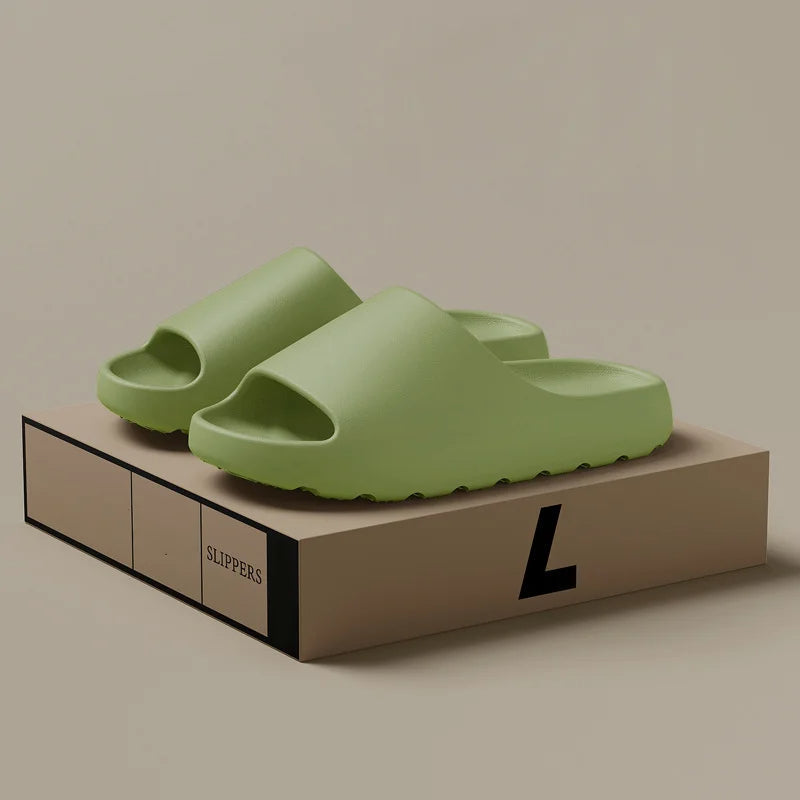 comfortable Innovative Design Men's Slippers