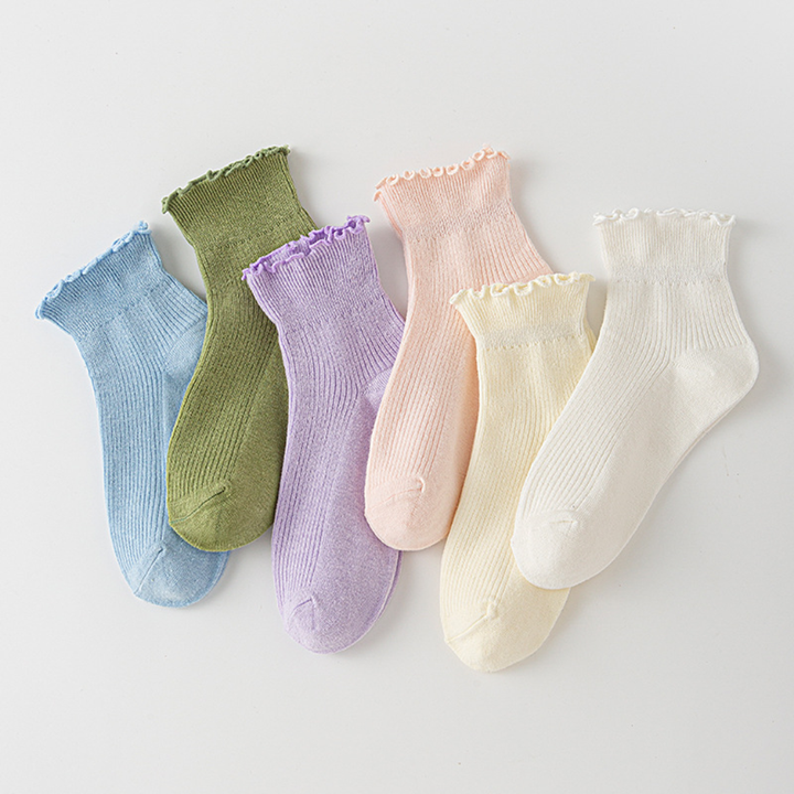 Women’s Ruffle Ankle Socks