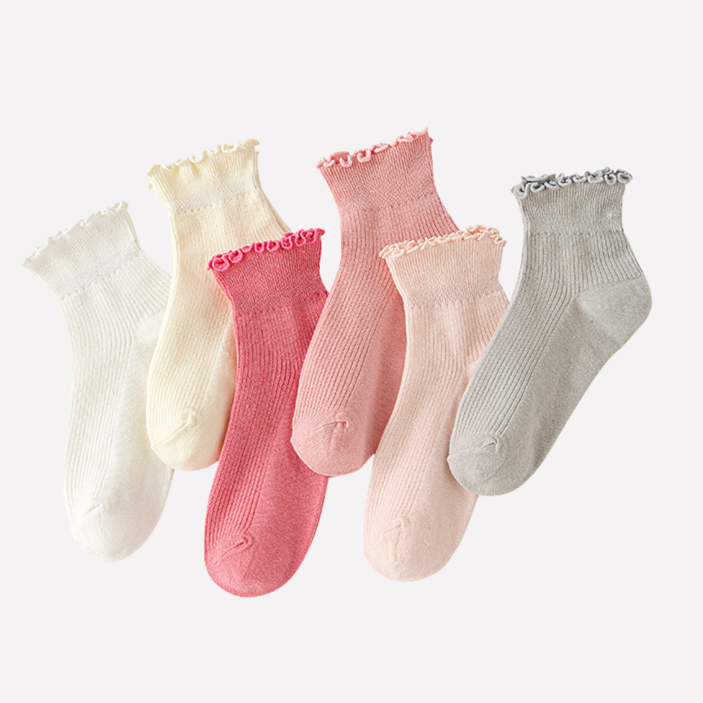 Women’s Ruffle Ankle Socks