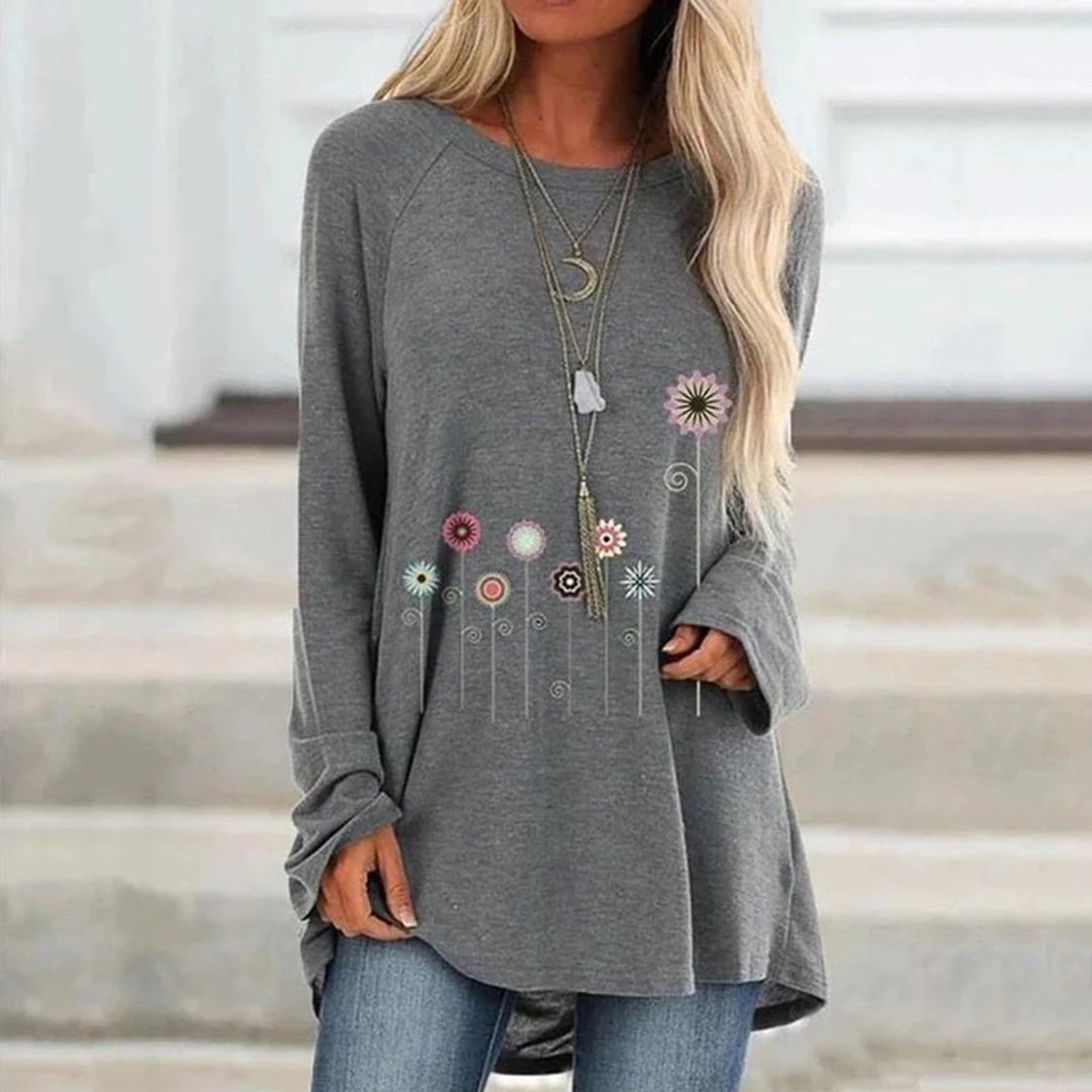 Sweatshirt with 3D Floral Embroidery Soft Texture Meets Subtle Elegance