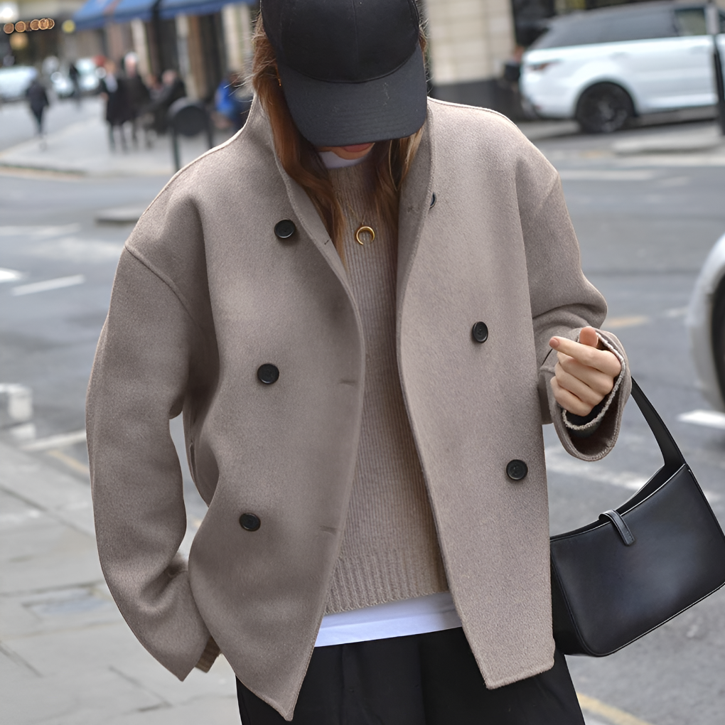 Women’s Jacket – Classic Short Design for Daily Outfits