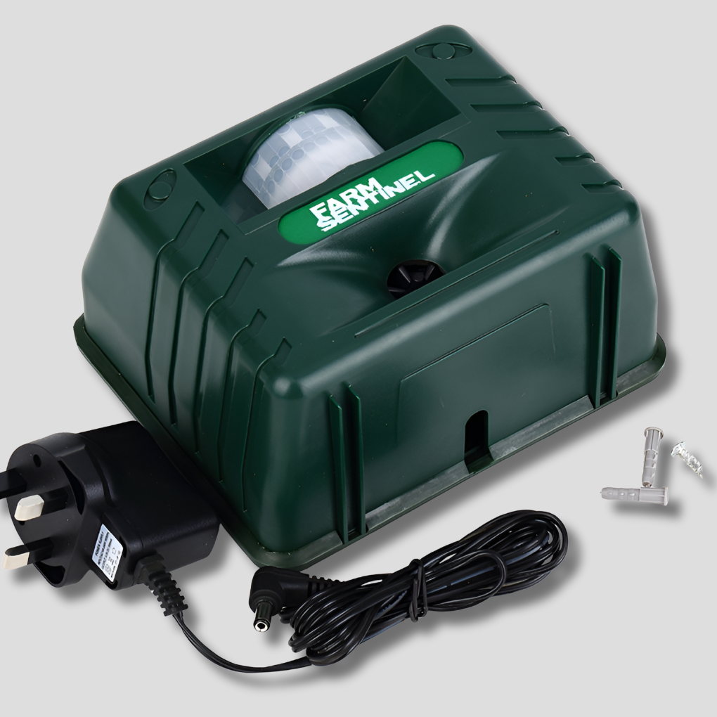 Woodpecker Ultrasonic Repeller for Effective Bird Control
