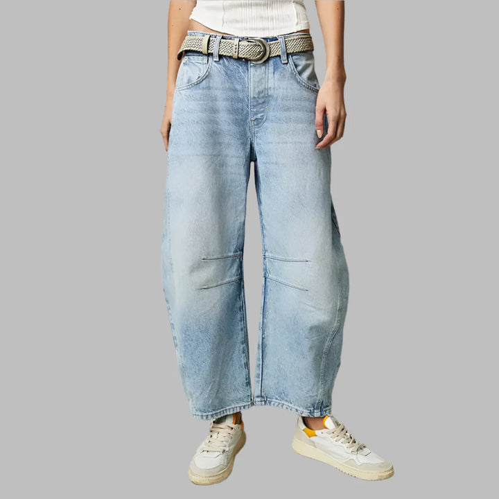 Wide Leg Jeans - Stylish Street Look
