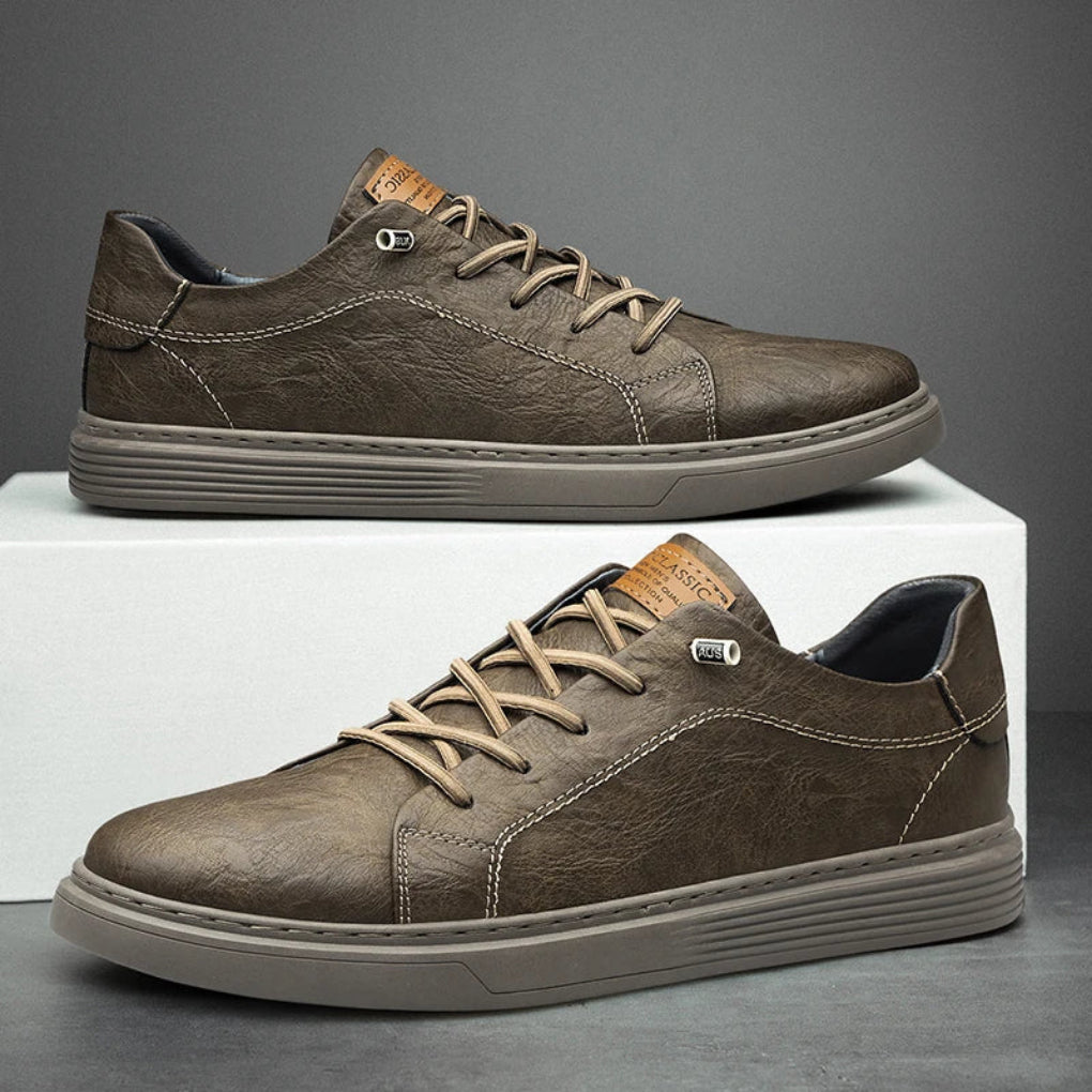 Men’s Low-Top Sneakers