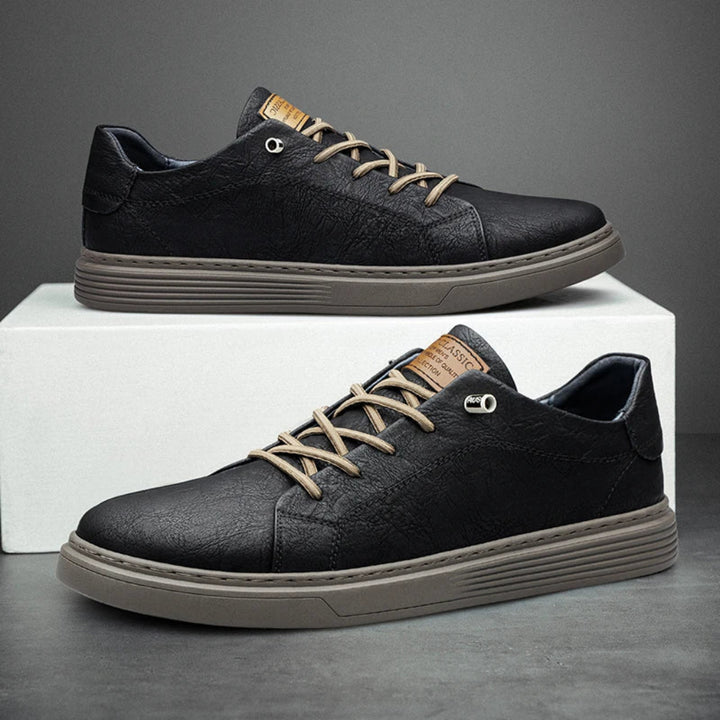 Men’s Low-Top Sneakers