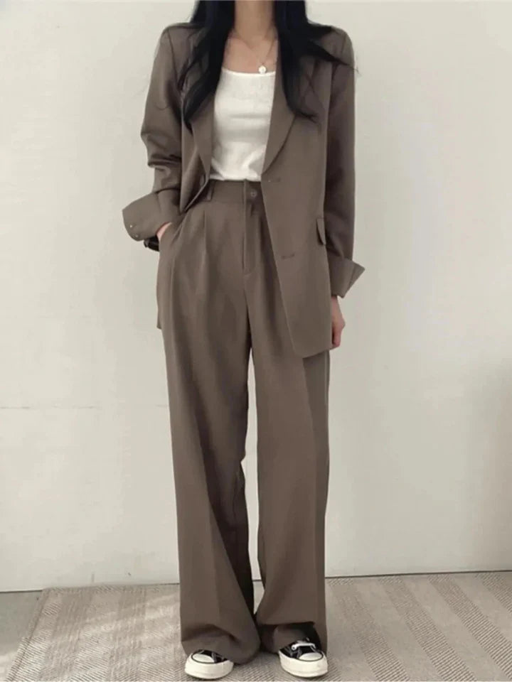 Modern Two-Piece Women's Suit