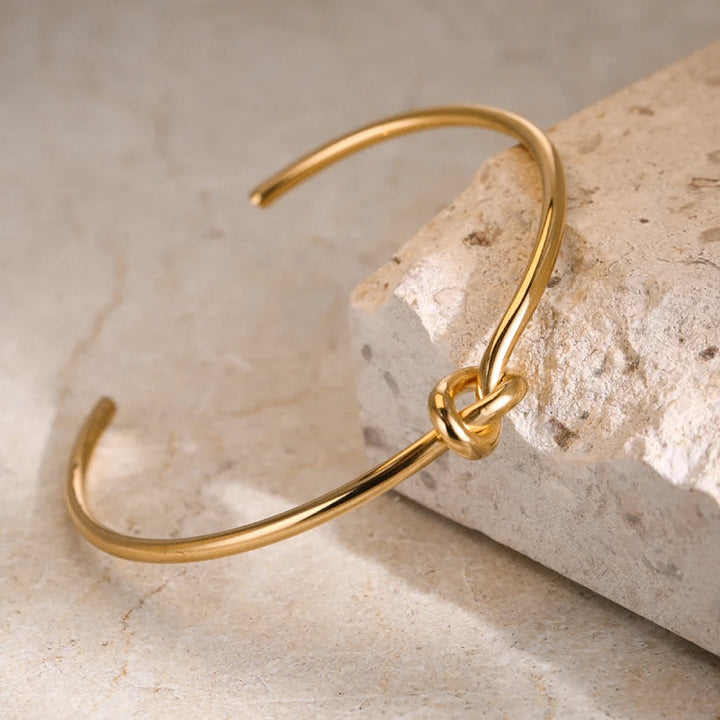 https://cdn.shopify.com/s/files/1/0952/6175/3687/files/VintageKnotAdjustableBracelet1.jpg?v=1760564148