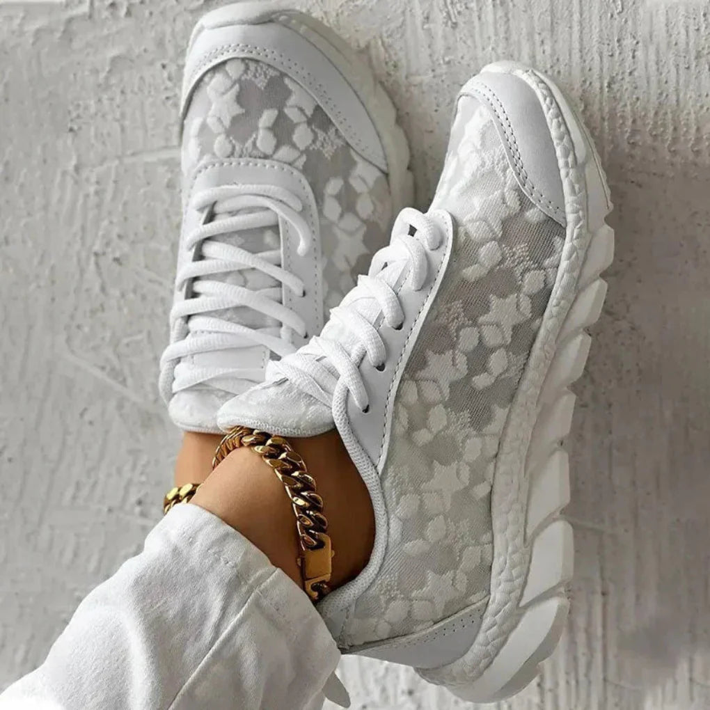Women’s Breathable Star Pattern Lace Up Sneakers
