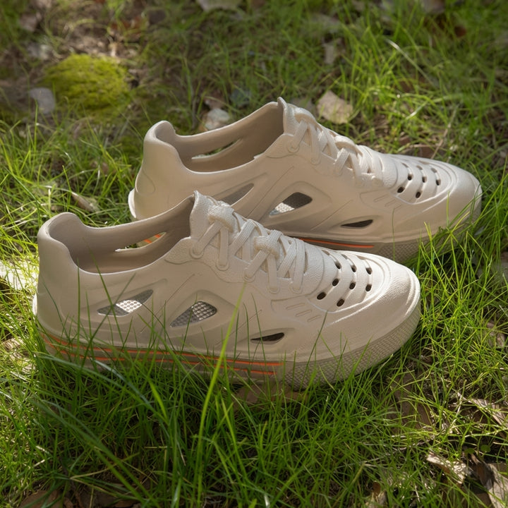 Water Shoes in Sneaker Style (Unisex)
