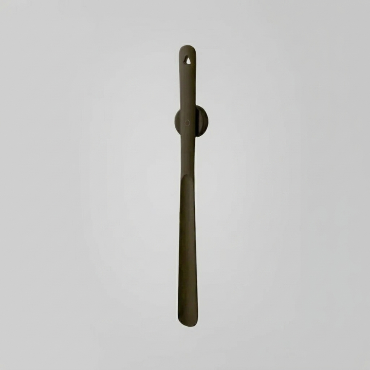 Long Handle Shoehorn with Magnetic Wall Mount