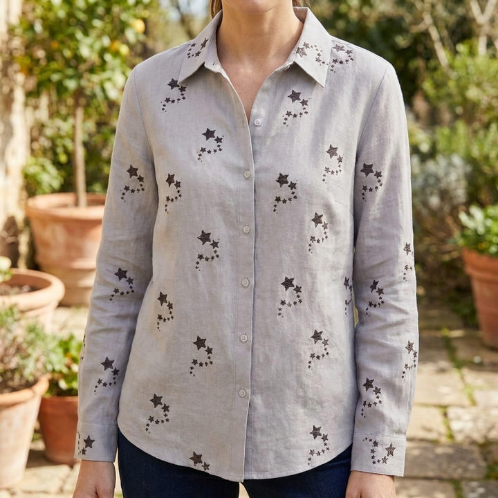 Women’s Long Sleeve Floral Print Blouse – Casual & Chic Top