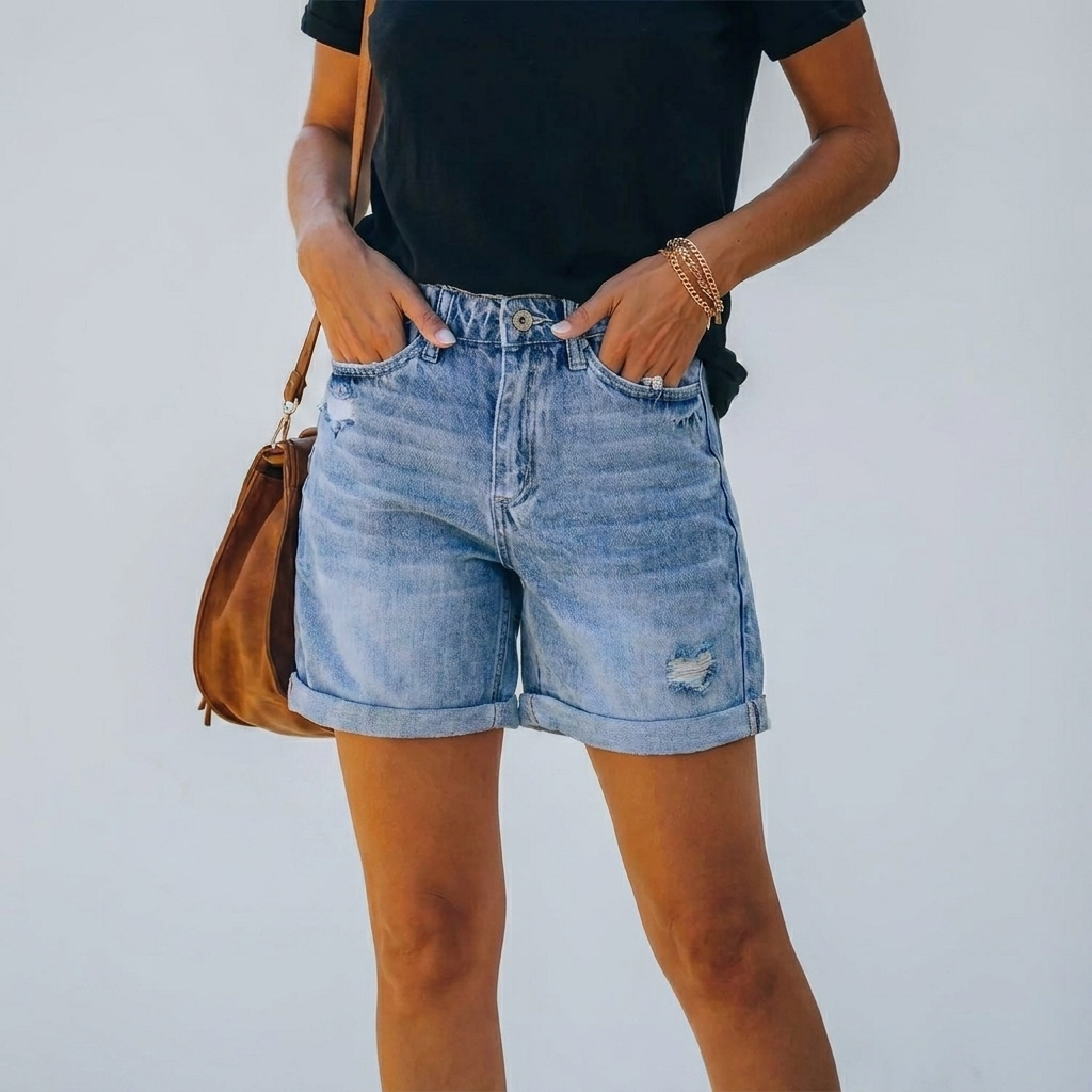 Women’s Chic Summer Shorts
