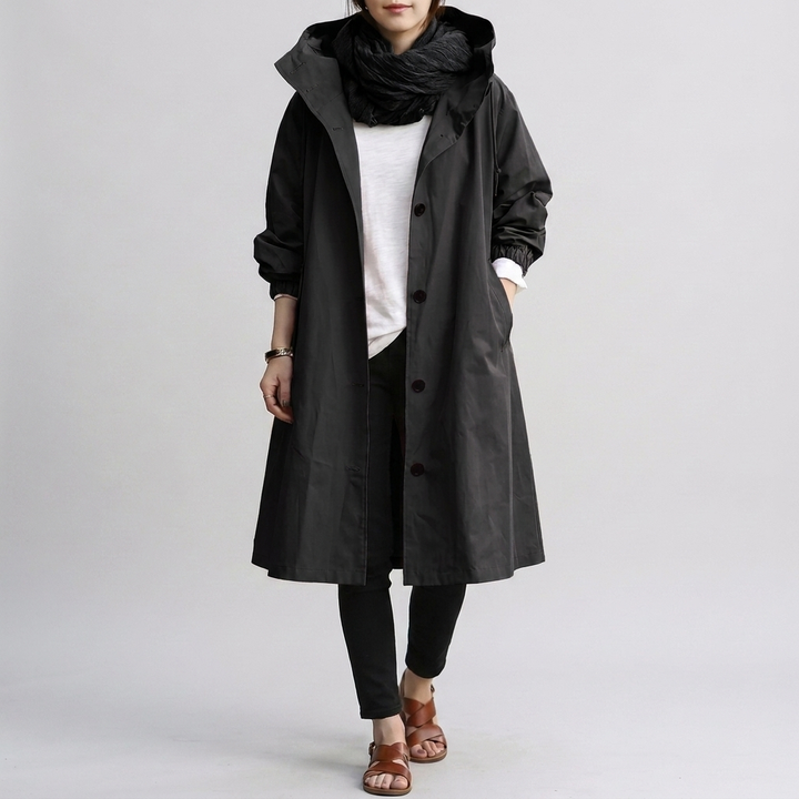 Women’s Raincoat – Trendy Outerwear for Wet Days